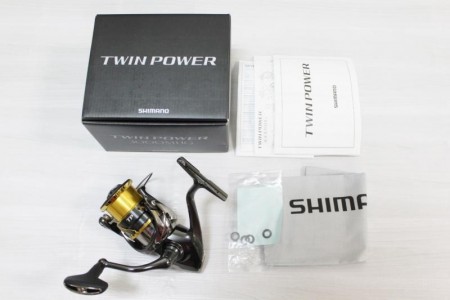 SHIMANO シマノ '20 TWINPOWER ツインパワー 3000MHG【中古Bランク】